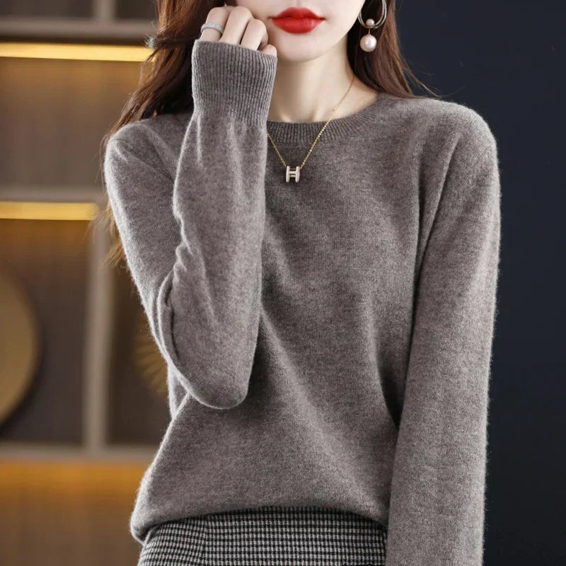 Luxurious 100% Pure Wool Cashmere Jumper for Winter