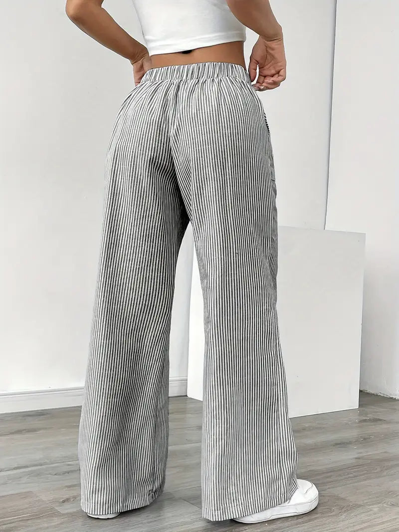 Linda | Chic Striped Trousers with Pockets