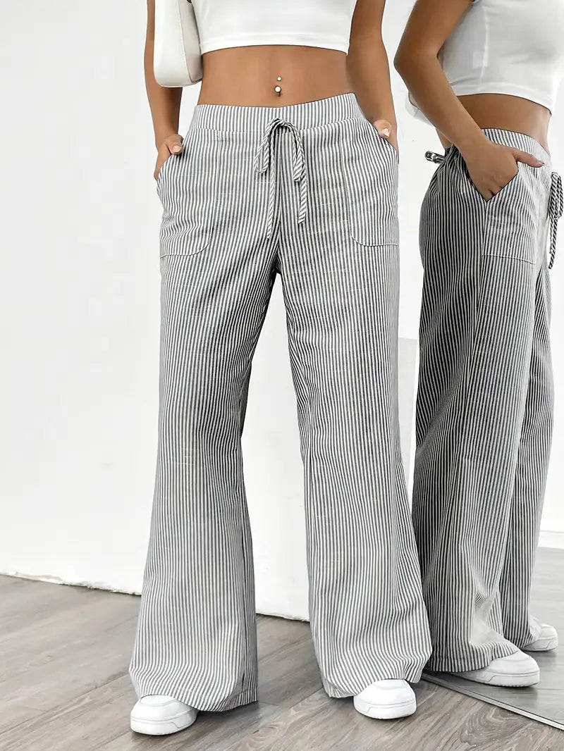Linda | Chic Striped Trousers with Pockets