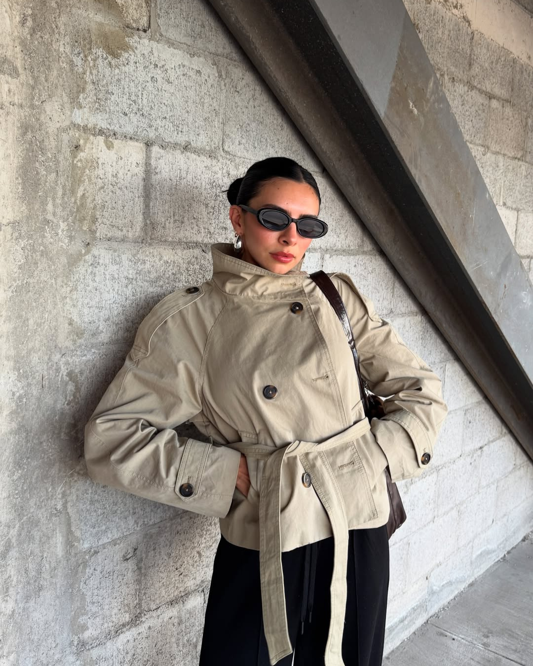 Amabel | Women's Stylish Cropped Trench Coat