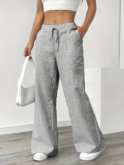 Linda | Chic Striped Trousers with Pockets