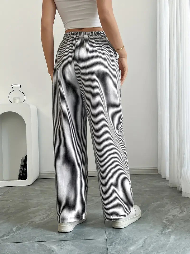 Linda | Chic Striped Trousers with Pockets