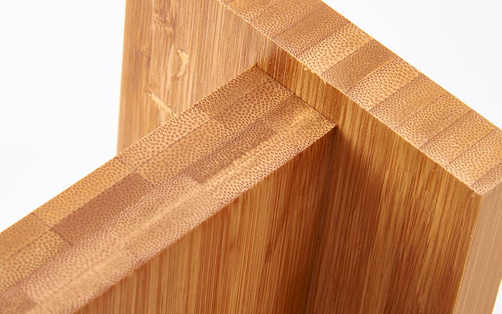 Bamboo Magnetic Knife Block | Space-Saving Knife Holder with Strong Magnets for Hygienic Kitchen Storage