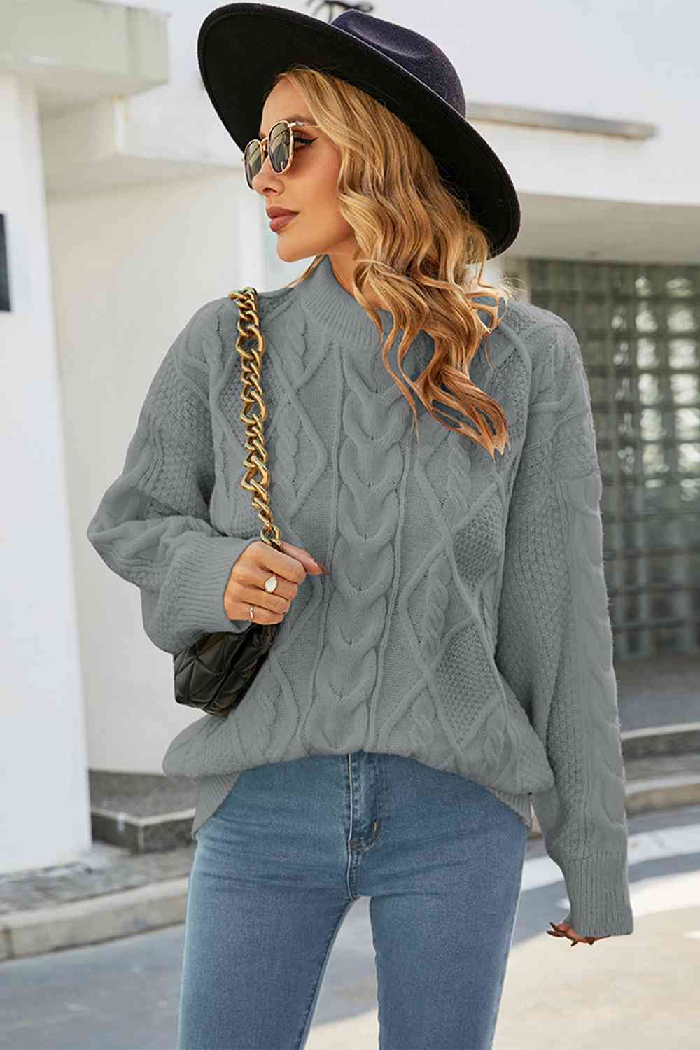 Dorothy | Women's Cosy Oversized Cable-Knit Jumper for Winter