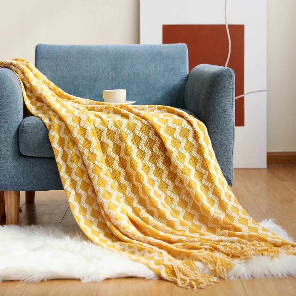 Cozy Comfort | Solid Knitted Sofa Blanket with Elegant Design | Versatile Throw for Year-Round Warmth