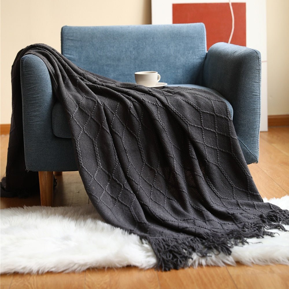 Cozy Comfort | Solid Knitted Sofa Blanket with Elegant Design | Versatile Throw for Year-Round Warmth