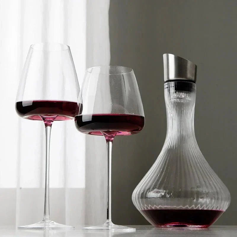 Elegant Hand-Blown Crystal Wine Glasses & Champagne Flutes | Unique Design for Sophisticated Drinking Experience