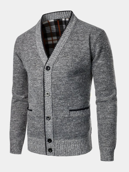Oliver | Men's Classic Solid-Knit Cardigan for Winter