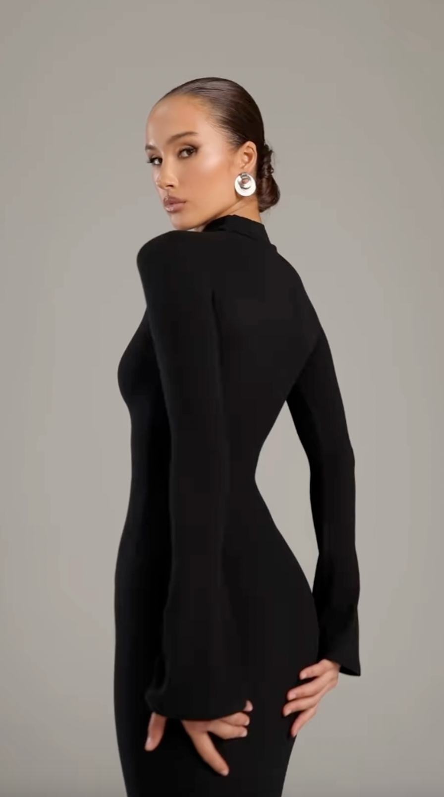 Noire | Women's Elegant Turtleneck Maxi Dress