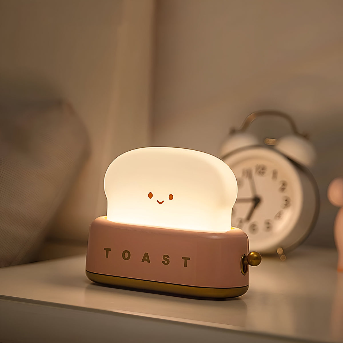 TinyToast | Table Lamp with Dimmable Warm Light & USB Charging | Fun Toaster Design for Cozy Ambiance