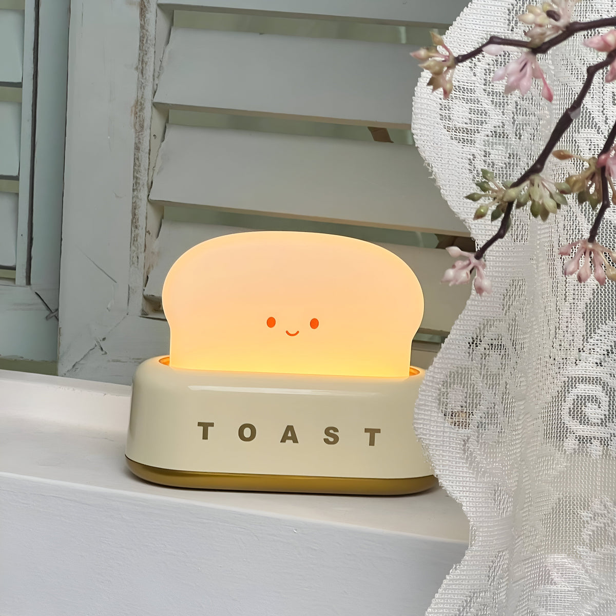 TinyToast | Table Lamp with Dimmable Warm Light & USB Charging | Fun Toaster Design for Cozy Ambiance