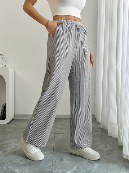Linda | Chic Striped Trousers with Pockets