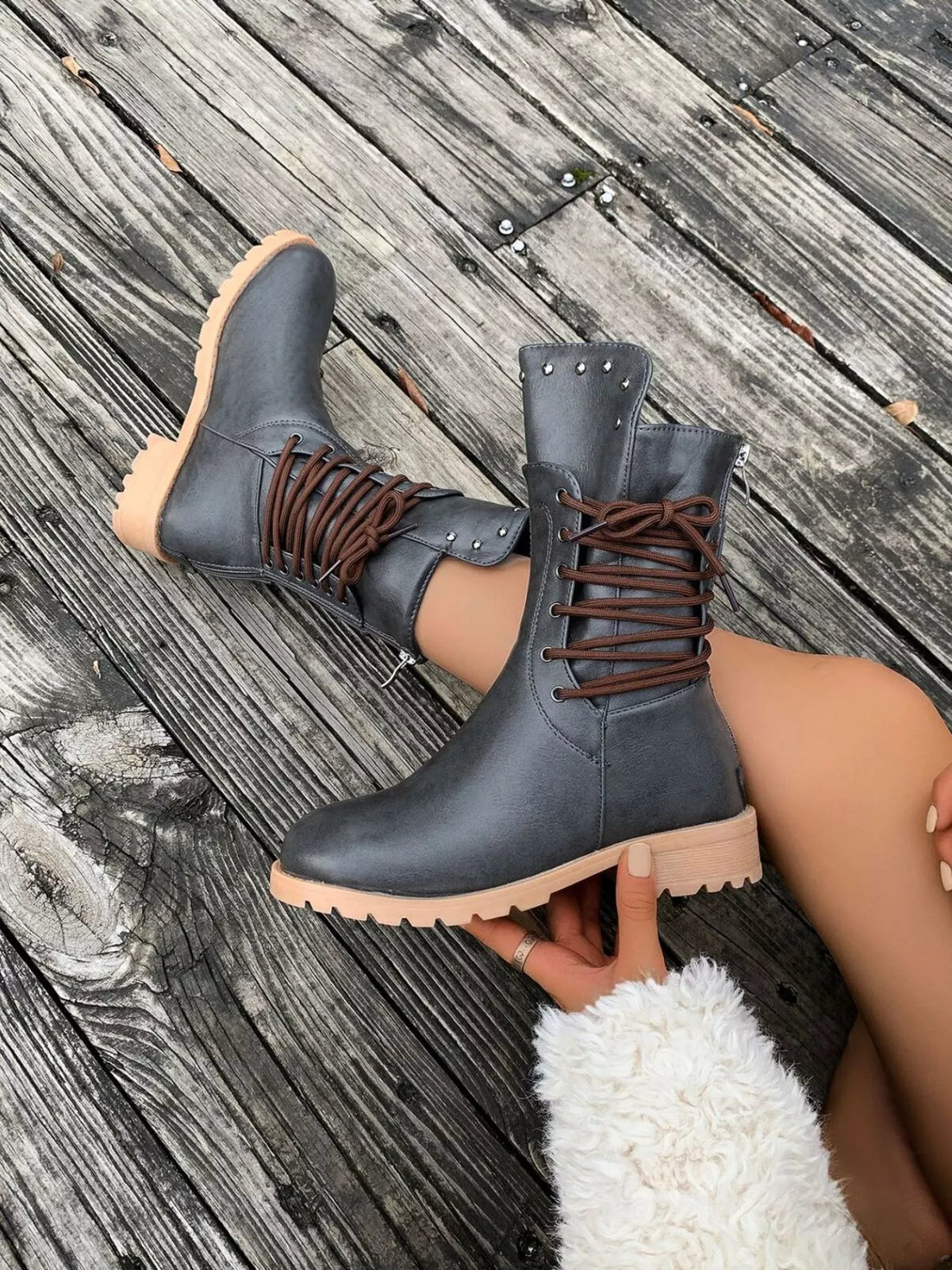 Susan | Women's Elegant Round-Toe Block Heel Boots