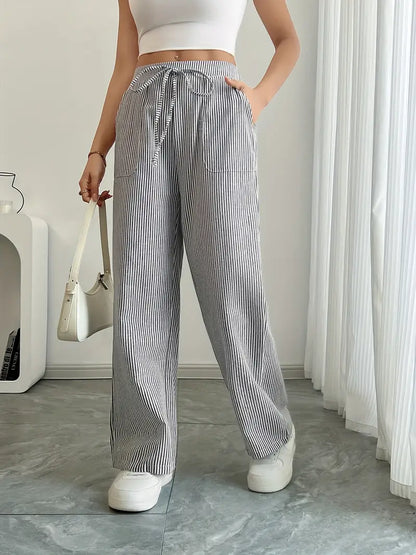Linda | Chic Striped Trousers with Pockets