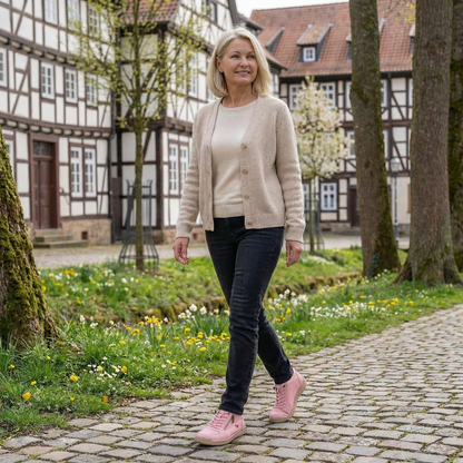 Isla | Comfort Cushion-Step Trainers