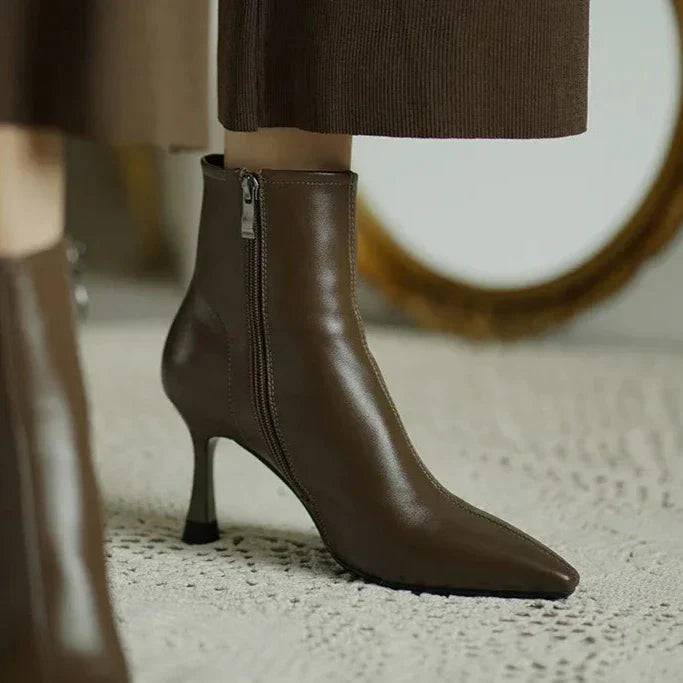 Ellen | Stylish Orthopedic Pointed-Toe Boots