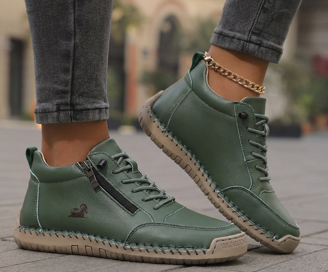 Isla | Comfort Cushion-Step Trainers