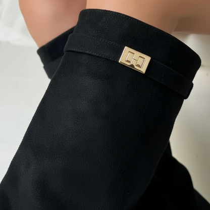 Pointed-Toe Boots with a Discreet Hidden Wedge Heel