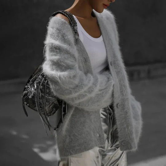 Jinevra | Women's Elegant V-Neck Cardigan Sweater