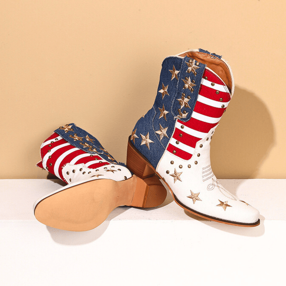 Vivienne | Embroidered Western-Style Boots