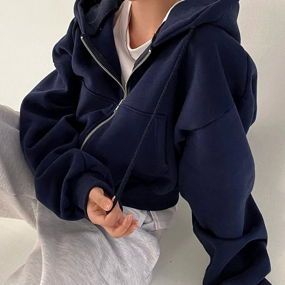 Maisie | Women's Oversized Cropped Fleece Zip-Up Hoodie with Drawstring