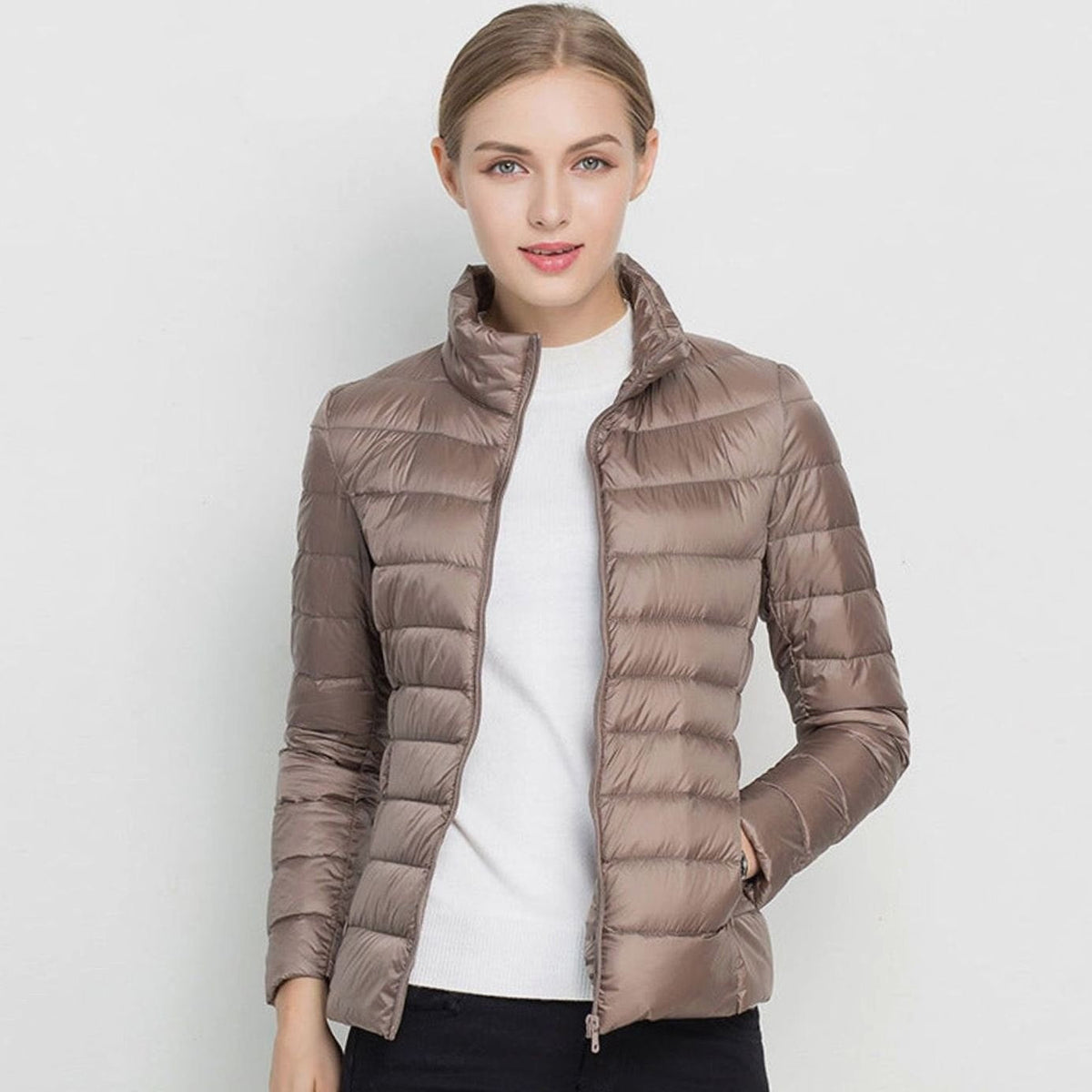 Isla | Women's Lightweight Slim-Fit Winter Puffer Coat with Stand Collar