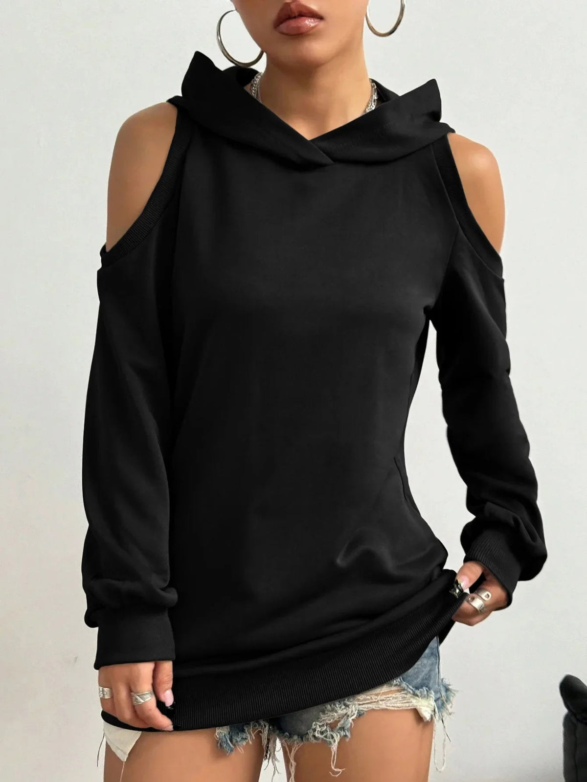 Cleo | Women's Chic Off-Shoulder Hoodie for Winter