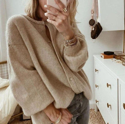 Hattie | Women's Oversized Button-Up Knit Cardigan for Winter