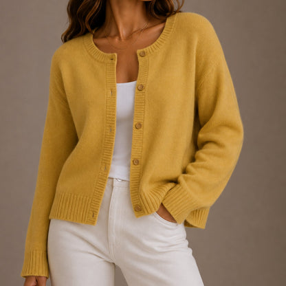 Layla | Women's Cosy Soft-Knit Button-Up Round-Neck Cardigan for Winter