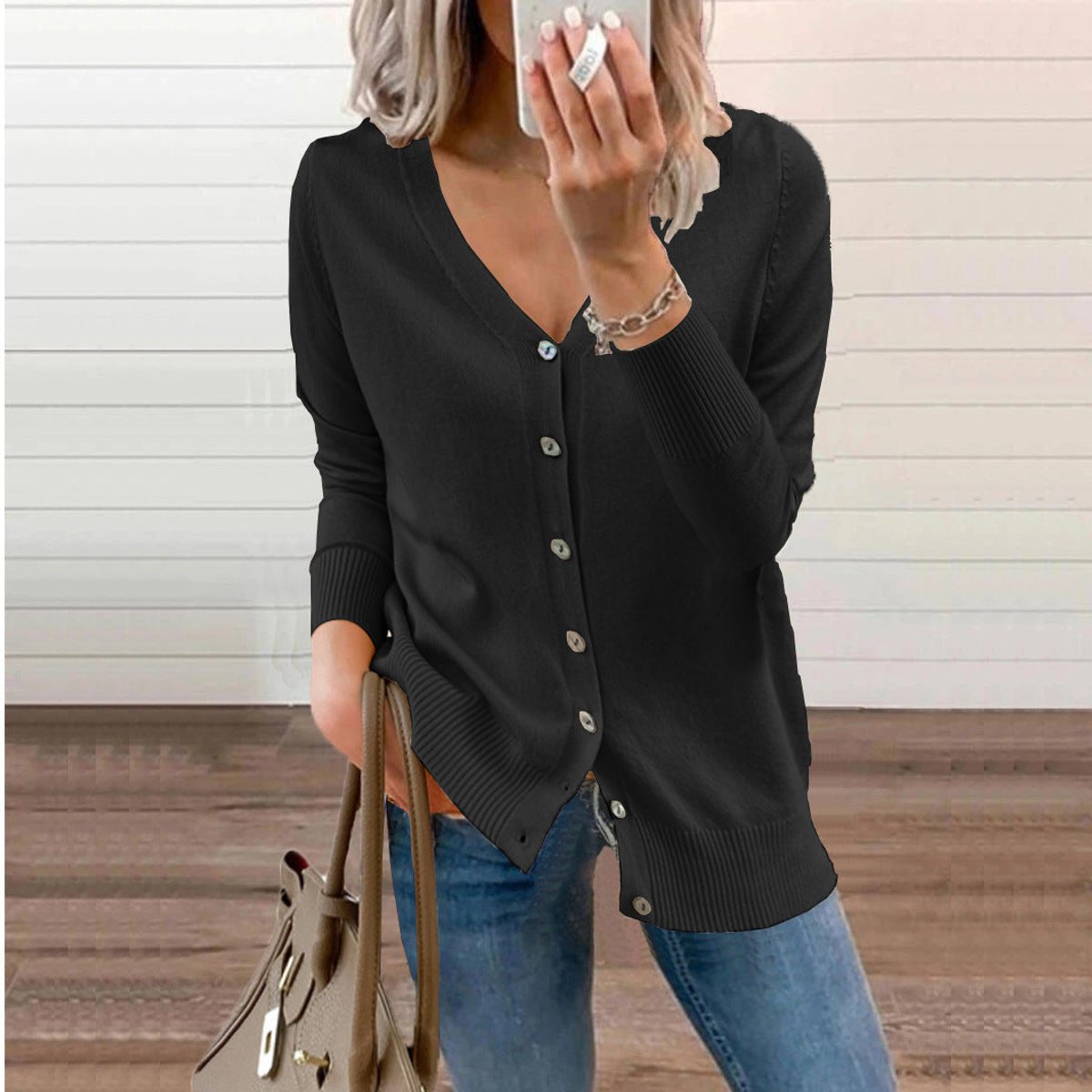 Matilda | Women's Cosy V-Neck Button-Front Long-Sleeve Knit Cardigan for Winter