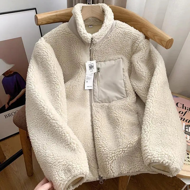 Wendy | Women's Cosy Sherpa Zip-Up Jacket for Winter